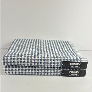 DKNY Bath Towels Blue & White Gingham Check Dots 100% Cotton Set of 2 NEW
